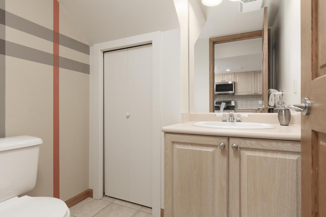 Lagoons By Cozystay Signature Whistler Zewnętrze zdjęcie